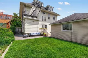 249 Centre Ave, New Rochelle, NY 10805 - Photo 36