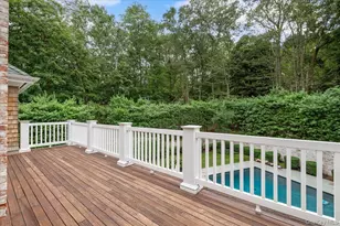 1481 N Country Rd, Wading River, NY 11792 - Photo 28