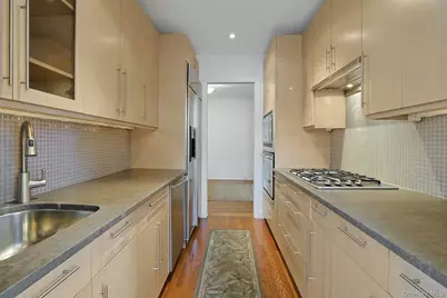 253 Garth Road #3E, Scarsdale, NY 10583 - Photo 12