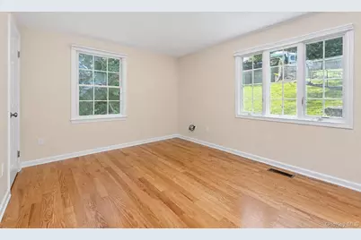 36 Sunset New Fairfield, Ct Trail, New Fairfield, NY 06812 - Photo 20