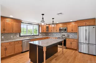 36 Sunset New Fairfield Ct Trail, New Fairfield, NY 06812 - Photo 6