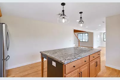 36 Sunset New Fairfield, Ct Trail, New Fairfield, NY 06812 - Photo 8