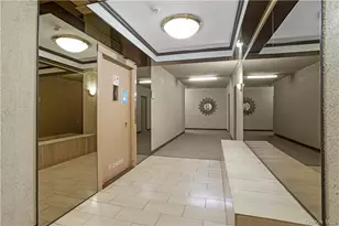 25 Franklin Ave, White Plains, NY 10601 - Photo 12