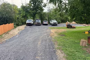 423 Rock Cut Rd, Walden, NY 12586 - Photo 10