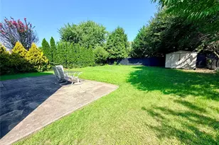 2929 Rockaway Ave, Oceanside, NY 11572 - Photo 6