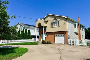 2929 Rockaway Ave, Oceanside, NY 11572 - Photo 2