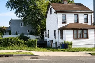 111 Lincoln Ave, New Rochelle, NY 10801 - Photo 2