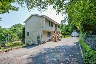 19 Dowd St, Haverstraw, NY 10927 - Photo 2