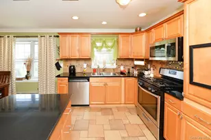 19 Dowd St, Haverstraw, NY 10927 - Photo 10