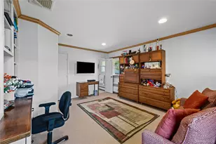 16 Winthrop Rd, Plainview, NY 11803 - Photo 16