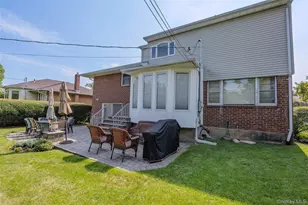 16 Winthrop Rd, Plainview, NY 11803 - Photo 30