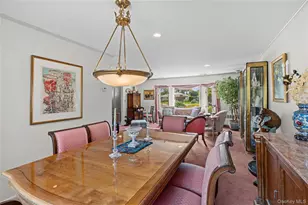 16 Winthrop Rd, Plainview, NY 11803 - Photo 6