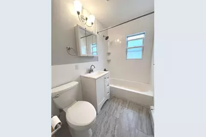 249 E Broadway, Long Beach, NY 11561 - Photo 8