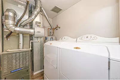 19 Sayville Court, Ridge, NY 11961 - Photo 20