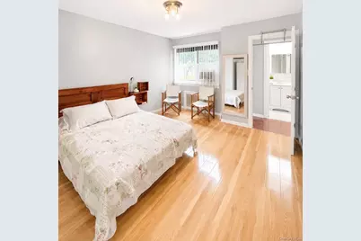 15054 Melbourne Avenue #1R, Flushing, NY 11367 - Photo 6
