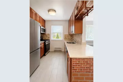 15054 Melbourne Avenue #1R, Flushing, NY 11367 - Photo 4
