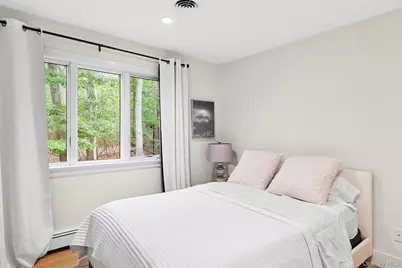 2723 Deerfield Road, Southampton, NY 11963 - Photo 10