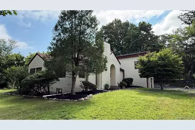 1 Sunset Drive, Suffern, NY 10901 - Photo 2