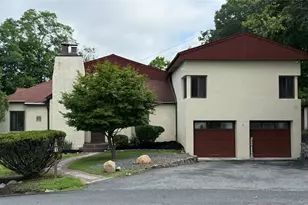 1 Sunset Dr, Suffern, NY 10901 - Photo 6