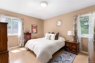 4 Shelley Ct, Middle Island, NY 11953 - Photo 14