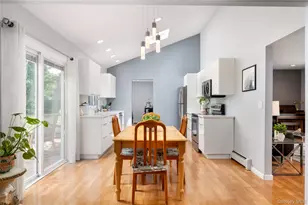 4 Shelley Ct, Middle Island, NY 11953 - Photo 4