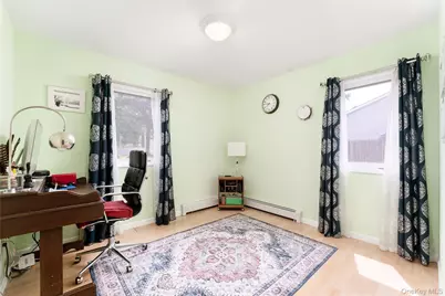 4 Shelley Court, Middle Island, NY 11953 - Photo 12