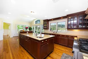 235 Centre Island Rd, Oyster Bay, NY 11771 - Photo 4
