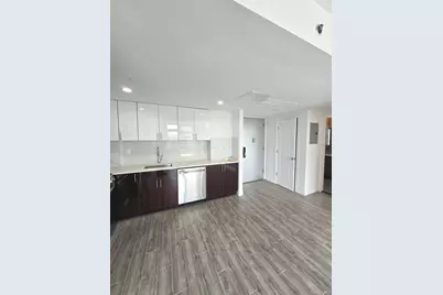 65-18 Austin Street #7E, Rego Park, NY 11374 - Photo 4