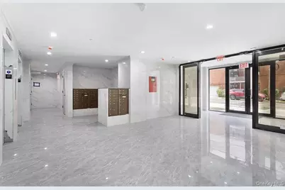 65-18 Austin Street #7E, Rego Park, NY 11374 - Photo 2