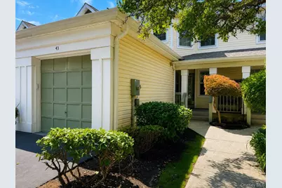 43 Commodore Circle, Port Jefferson Station, NY 11776 - Photo 2
