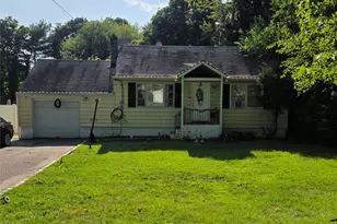 2467 New York Ave, Melville, NY 11747 - Photo 8