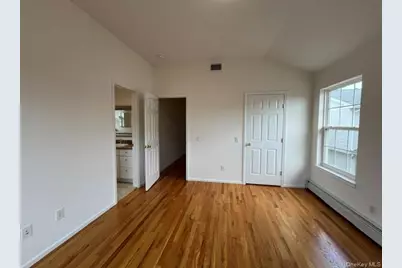 20 Edgewood Road #A, Port Washington, NY 11050 - Photo 16