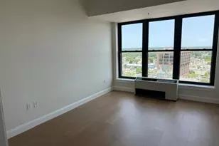 100 New Roc City Pl, New Rochelle, NY 10801 - Photo 10