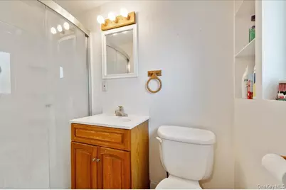369 Central Avenue, Deer Park, NY 11729 - Photo 22