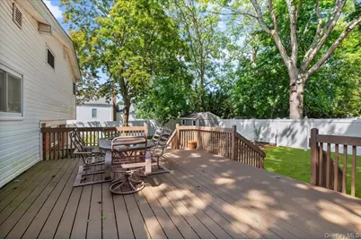 369 Central Avenue, Deer Park, NY 11729 - Photo 26