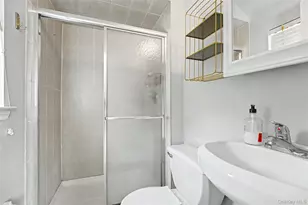 94 Greaves Ave, New York, NY 10308 - Photo 20