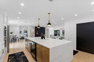 8 Allison Dr, Old Bethpage, NY 11804 - Photo 22