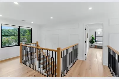 8 Allison Drive, Old Bethpage, NY 11804 - Photo 32