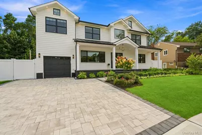 8 Allison Drive, Old Bethpage, NY 11804 - Photo 2