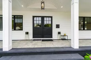 8 Allison Dr, Old Bethpage, NY 11804 - Photo 4