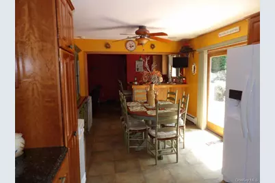 10 George Hill Road, Mount Sinai, NY 11766 - Photo 8