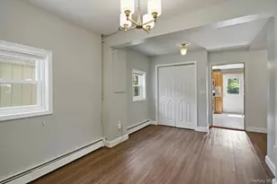7 Dolfinger Ln, Fishkill, NY 12524 - Photo 4