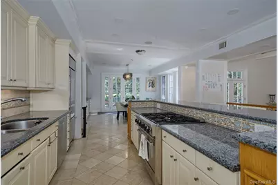 102 W Lake Road, Tuxedo Park, NY 10987 - Photo 12