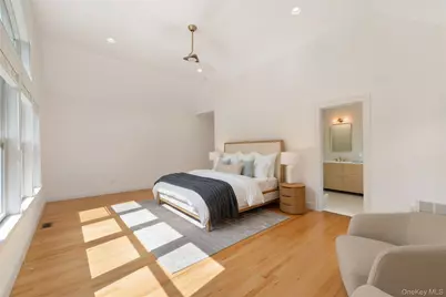 10 Peconic View Court, Southampton, NY 11968 - Photo 16