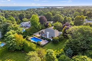 10 Peconic View Ct, Southampton, NY 11968 - Photo 6