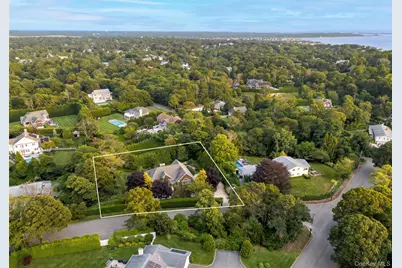 10 Peconic View Court, Southampton, NY 11968 - Photo 2