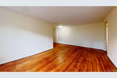 7502 Austin Street Austin Street #2G, Forest Hills, NY 11375 - Photo 4