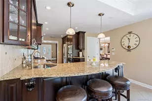 14 Hickman St, Syosset, NY 11791 - Photo 8