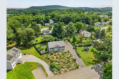 1 Bell Way, Chester, NY 10918 - Photo 2