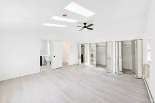 36 Fifty Acre Rd S, Smithtown, NY 11787 - Photo 24